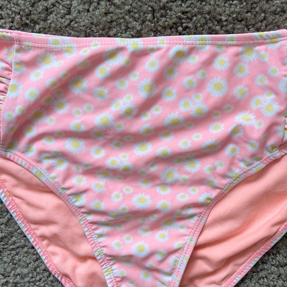 Ruffled Bikini Set - Picture 2 of 2